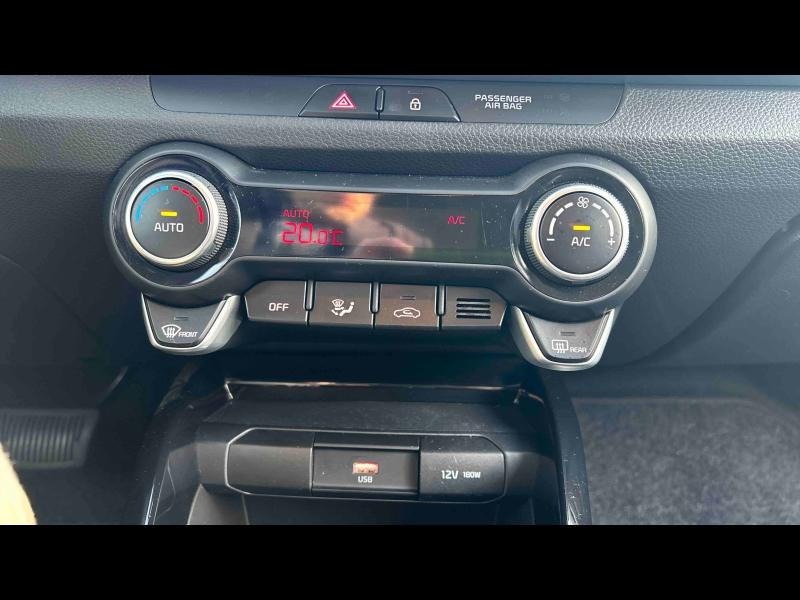 Used KIA Stonic 1.0 T-GDi 100ch Active DCT7 2025 Blanc Sensation Nacré € 22991 in Longeville-lès-Saint-Avold