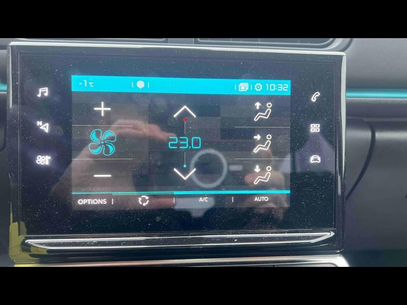 Used CITROEN C3 1.2 PureTech 110ch S&S Shine EAT6 2021 Spring Blue (M) - Noir Onyx € 13990 in Longeville-lès-Saint-Avold