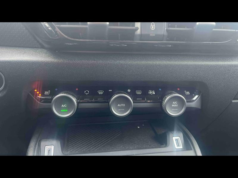 Used CITROEN C4 PureTech 130ch S&S Shine EAT8 2023 Gris Platinium (M) € 19491 in Longeville-lès-Saint-Avold