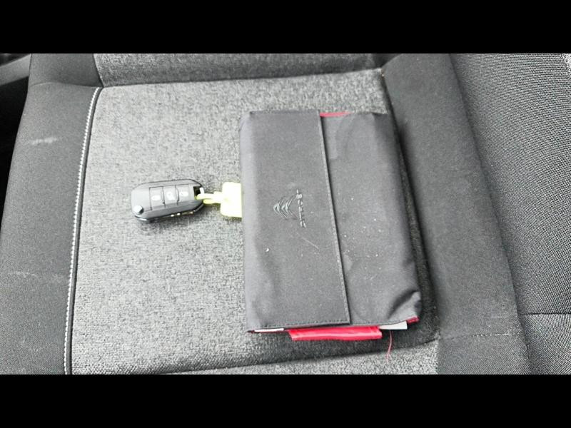 Used CITROEN C3 Aircross PureTech 110ch S&S C-Series 2020 Blanc € 13490 in Longeville-lès-Saint-Avold