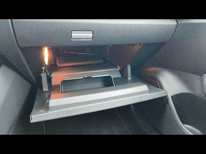 Used CITROEN C4 PureTech 130ch S&S Shine Pack EAT8 2022 Gris Platinium (M) € 18991 in Longeville-lès-Saint-Avold