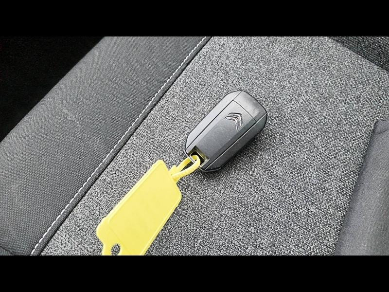 Used CITROEN C3 Aircross PureTech 110ch S&S C-Series 2020 Blanc € 13490 in Longeville-lès-Saint-Avold