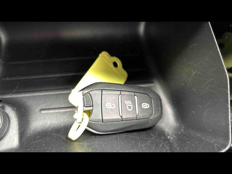 Occasion PEUGEOT 2008 1.5 BlueHDi 130ch S&S GT Pack EAT8 125g 2022 Blanc Nacré (N) 22489 € à Longeville-lès-Saint-Avold