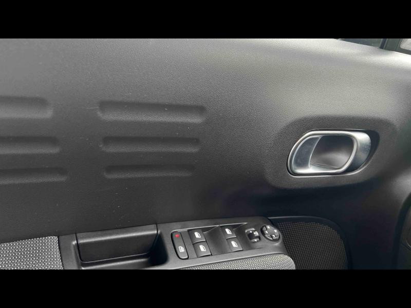 Used CITROEN C3 Aircross 1.2 PureTech 110ch S&S PLUS 2023 Gris Platinium (M) € 17488 in Longeville-lès-Saint-Avold