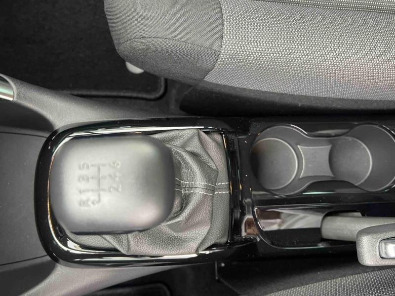 Used CITROEN C3 Aircross 1.2 PureTech 110ch S&S PLUS 2023 Gris Platinium (M) € 17488 in Longeville-lès-Saint-Avold