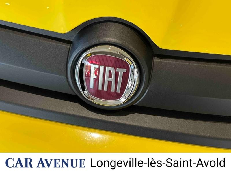 Occasion FIAT Panda Pandina 1.0 65ch BSG S&S Hybrid Cross 2026 Jaune Pastel 18900 € à Longeville-lès-Saint-Avold