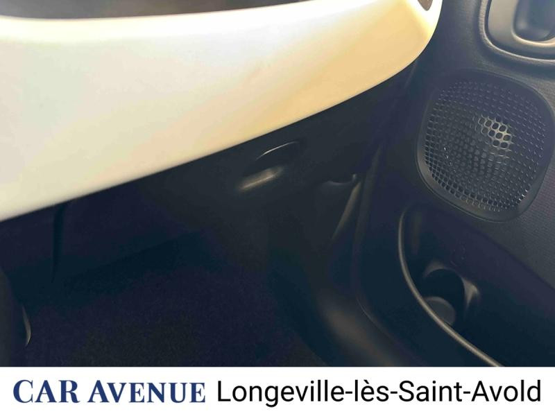 Occasion FIAT Panda Pandina 1.0 65ch BSG S&S Hybrid Cross 2026 Jaune Pastel 18900 € à Longeville-lès-Saint-Avold