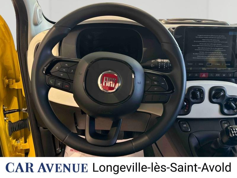 Occasion FIAT Panda Pandina 1.0 65ch BSG S&S Hybrid Cross 2026 Jaune Pastel 18900 € à Longeville-lès-Saint-Avold