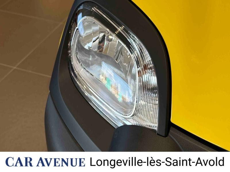 Occasion FIAT Panda Pandina 1.0 65ch BSG S&S Hybrid Cross 2026 Jaune Pastel 18900 € à Longeville-lès-Saint-Avold