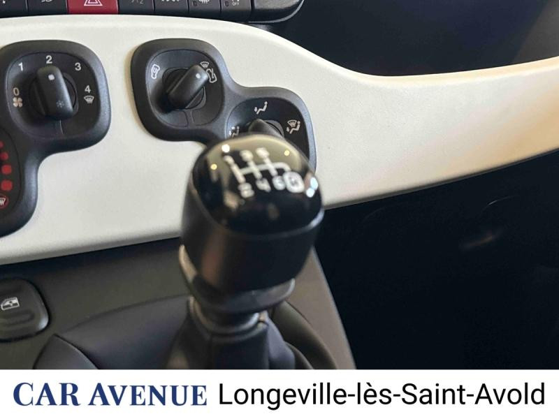 Occasion FIAT Panda Pandina 1.0 65ch BSG S&S Hybrid Cross 2026 Jaune Pastel 18900 € à Longeville-lès-Saint-Avold