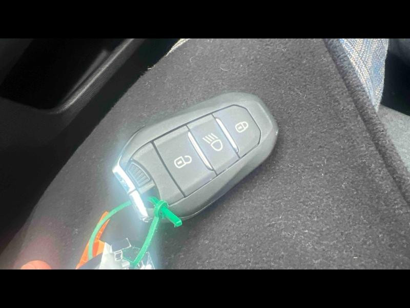 Occasion CITROEN C4 PureTech 130ch S&S Shine EAT8 2023 Gris Platinium (M) 18990 € à Longeville-lès-Saint-Avold