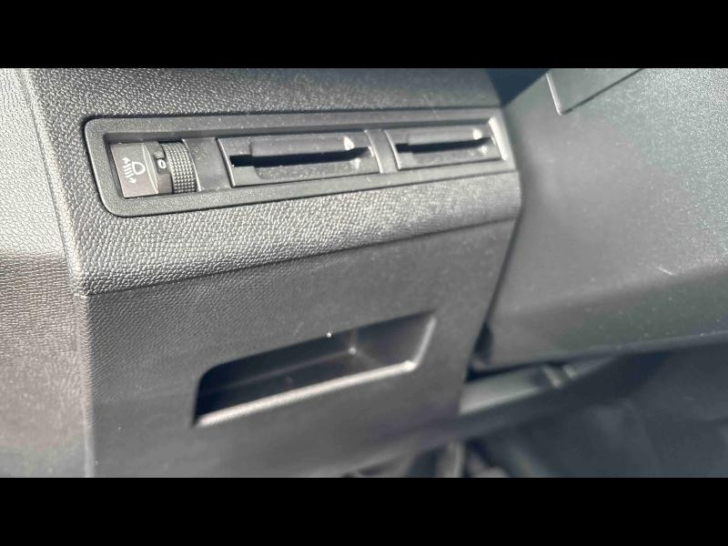 Used PEUGEOT 3008 1.2 PureTech 130ch S&S Style 2020 Rouge € 16490 in Longeville-lès-Saint-Avold