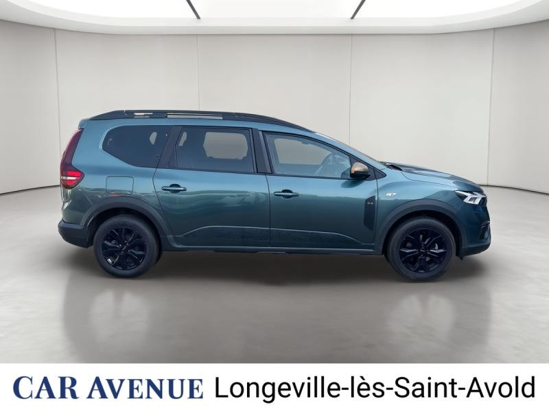 Used DACIA Jogger 1.6 hybrid 140ch Extreme 7 places -24 2024 Vert Cèdre métallisé € 23491 in Longeville-lès-Saint-Avold