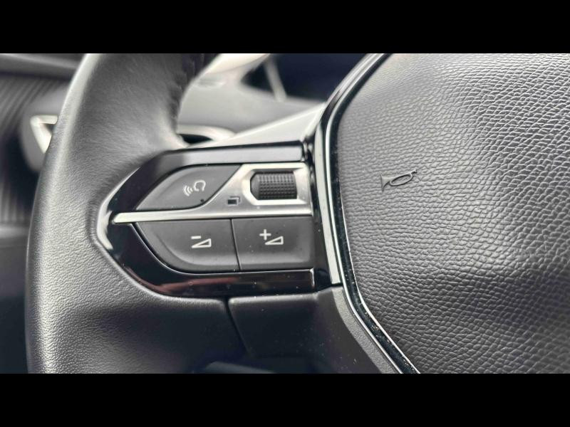 Used PEUGEOT 3008 1.2 PureTech 130ch S&S Style 2020 Rouge € 16490 in Longeville-lès-Saint-Avold