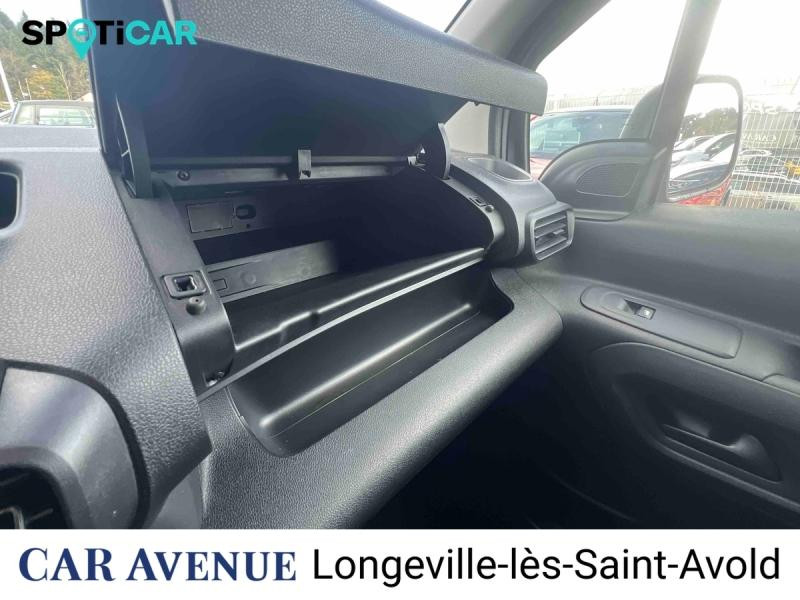 Occasion CITROEN Berlingo Van M 1000kg BlueHDi 100 S&S Driver 2021 Gris Aluminium 12990 € à Longeville-lès-Saint-Avold