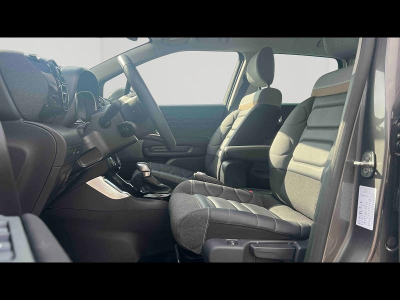 Occasion CITROEN C3 Aircross PureTech 130ch S&S Shine Pack EAT6 2024 Gris Platinium (M) - Perla Nera 17491 € à Longeville-lès-Saint-Avold