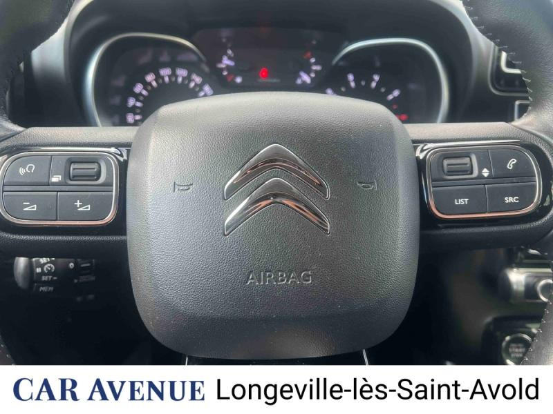 Occasion CITROEN C3 Aircross PureTech 110ch S&S Shine 2022 Blanc Banquise (O) + Noir Perla Nera 13491 € à Longeville-lès-Saint-Avold