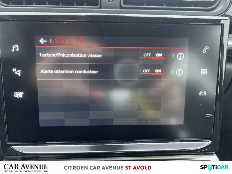 Occasion CITROEN C3 1.2 PureTech 83ch S&S Shine 2023 Blanc Banquise (O) - Rouge Aden 11290 € à Longeville-lès-Saint-Avold