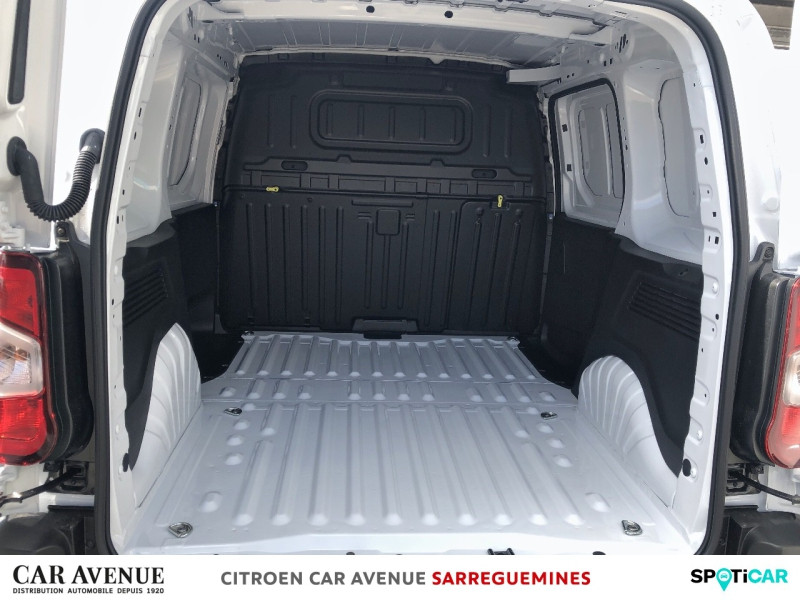 Occasion CITROEN Berlingo Van M 650kg BlueHDi 100ch S&S 2024 Blanc Icy 18900 € à Sarreguemines