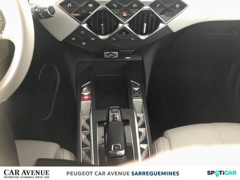 Occasion DS DS 3 Crossback PureTech 130ch Connected Chic Automatique 2020 Blanc Perle Nacré (N) - Toit Diamond Red 16750 € à Sarreguemines