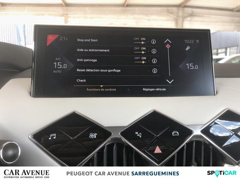 Occasion DS DS 3 Crossback PureTech 130ch Connected Chic Automatique 2020 Rouge Rubi (M) - Toit Blanc Opale 16700 € à Sarreguemines