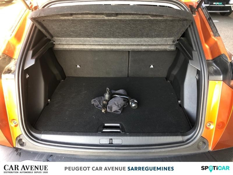 Used PEUGEOT 2008 1.2 PureTech 130ch S&S Style EAT8 2022 Orange € 17589 in Sarreguemines
