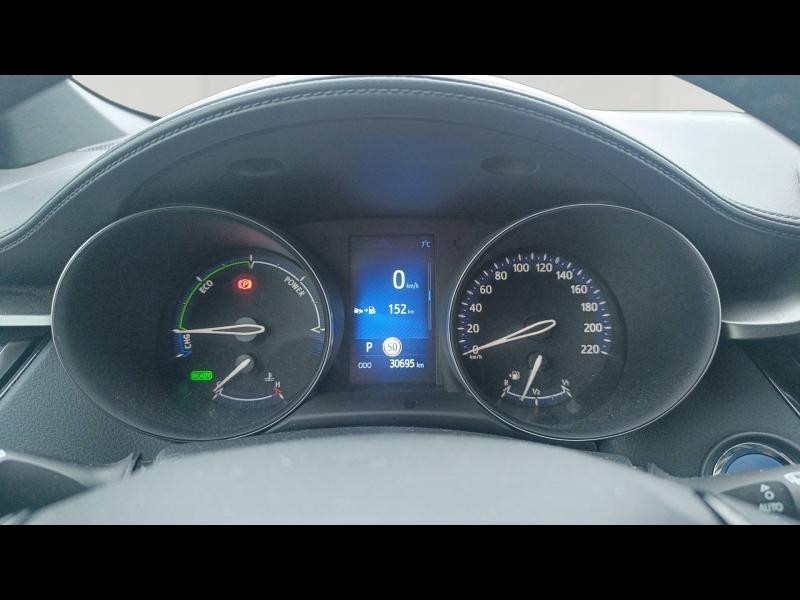 Occasion TOYOTA C-HR 122h Dynamic 2WD E-CVT RC18 2019 Bleu Nebula 19480 € à Sarreguemines