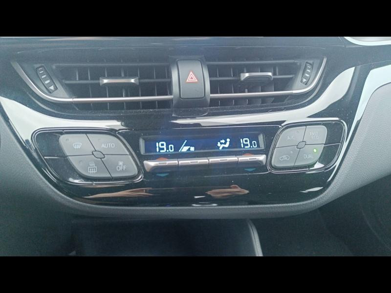Occasion TOYOTA C-HR 122h Dynamic 2WD E-CVT RC18 2019 Bleu Nebula 19480 € à Sarreguemines