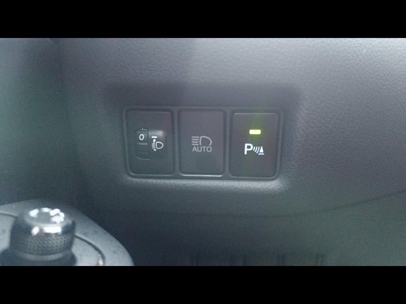 Occasion TOYOTA C-HR 122h Dynamic 2WD E-CVT RC18 2019 Bleu Nebula 18980 € à Sarreguemines