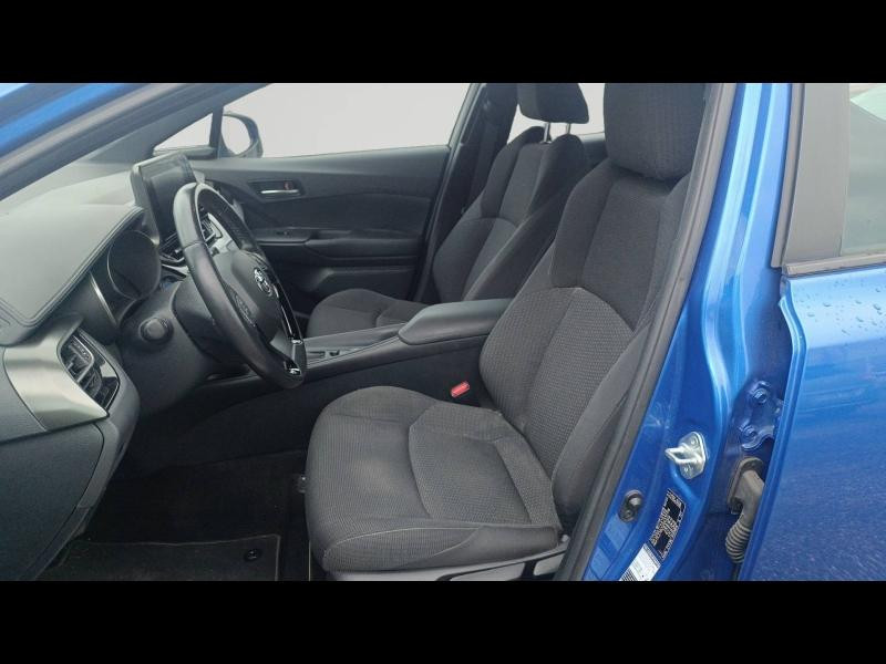Occasion TOYOTA C-HR 122h Dynamic 2WD E-CVT RC18 2019 Bleu Nebula 18980 € à Sarreguemines