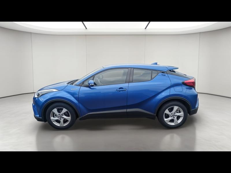 Occasion TOYOTA C-HR 122h Dynamic 2WD E-CVT RC18 2019 Bleu Nebula 18980 € à Sarreguemines