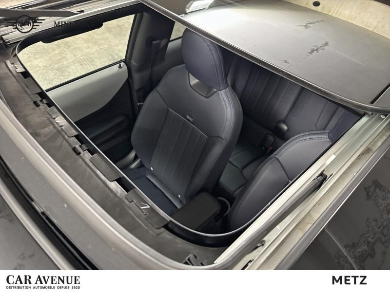 Occasion MINI Cooper 3 Portes C 156ch Favoured DKG7 2024 Midnight Black II 30999 € à Metz