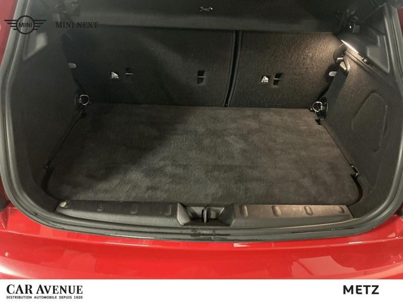 Occasion MINI Mini 5 Portes Cooper 136ch Edition Camden BVA7 2022 Chili Red 25499 € à Metz