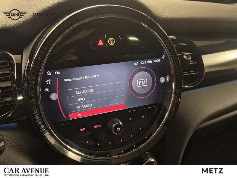 Occasion MINI Mini 5 Portes Cooper 136ch Edition Camden BVA7 2022 Chili Red 25499 € à Metz