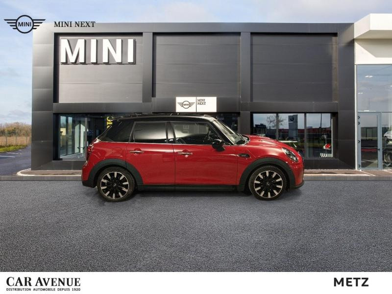 Occasion MINI Mini 5 Portes Cooper 136ch Edition Camden BVA7 2022 Chili Red 25499 € à Metz