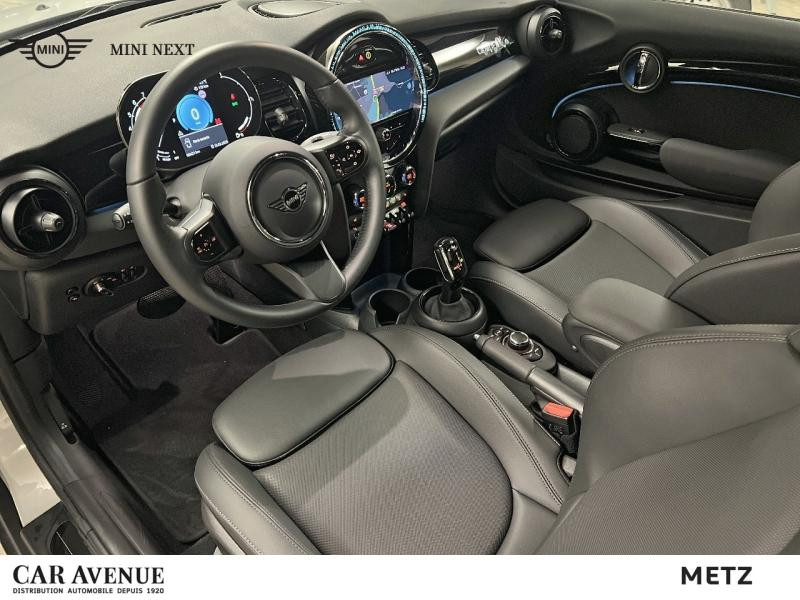 Occasion MINI Cabrio Cooper 136ch Edition Camden BVA7 2022 White Silver 30999 € à Metz