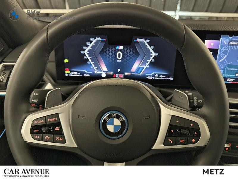 Occasion BMW Série 3 Touring 330eA xDrive 292ch M Sport 2024 Skyscrapergrau métallisé 54599 € à Metz