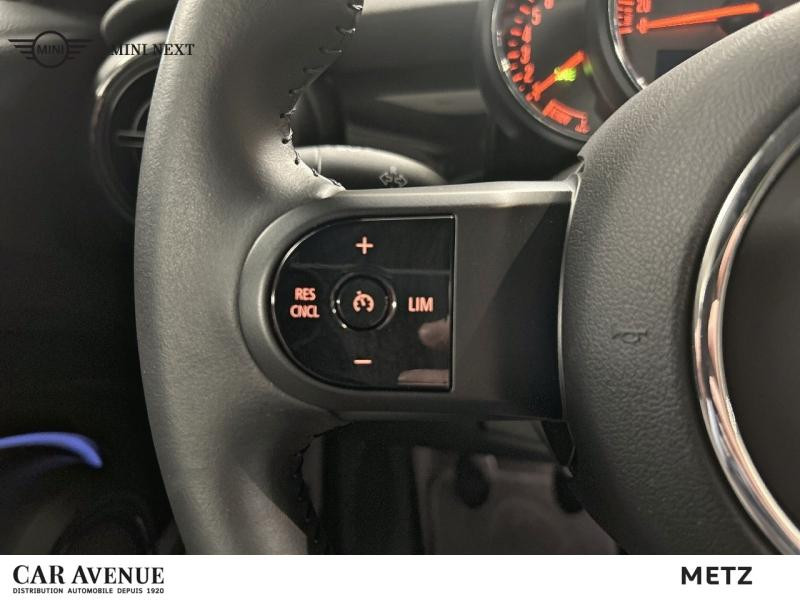 Occasion MINI Mini Cooper 136ch Edition Camden 2022 Chili Red 21999 € à Metz