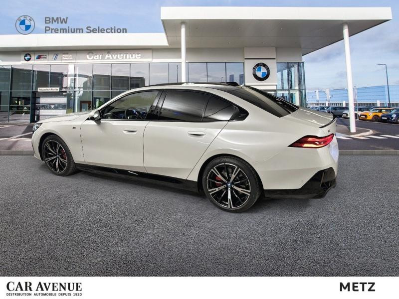 Occasion BMW Série 5 i5 340ch M Sport eDrive40 2025 Mineralweiss métallisé 62899 € à Metz