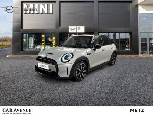 Occasion MINI Mini 5 Portes Cooper S 178ch Edition Camden BVA7 2021 White Silver 30 599 € à Metz