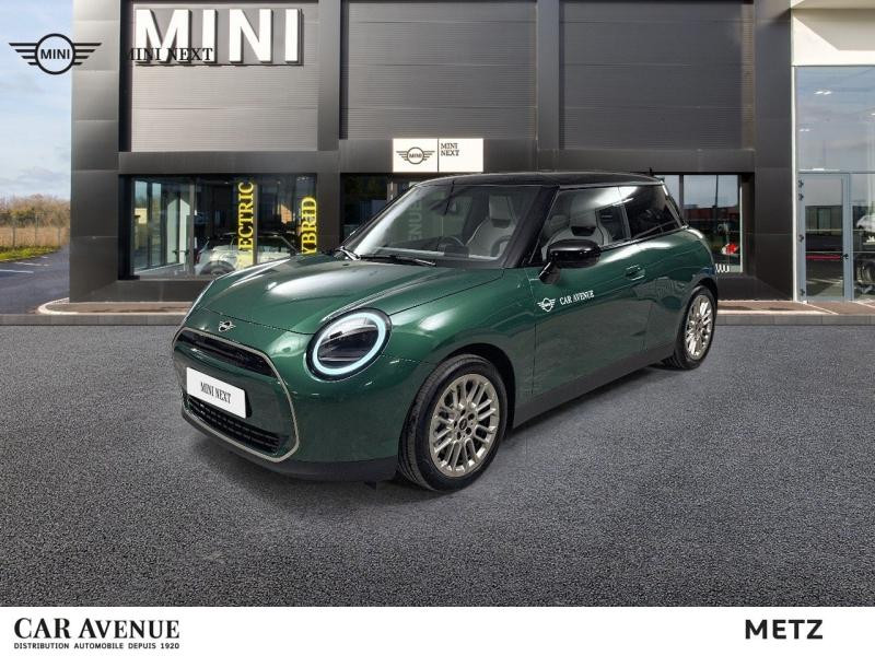 Occasion MINI Cooper 3 Portes E 184ch Favoured 2025 British Racing Green 38899 € à Metz