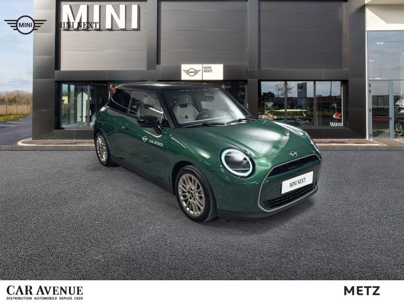 Occasion MINI Cooper 3 Portes E 184ch Favoured 2025 British Racing Green 38899 € à Metz