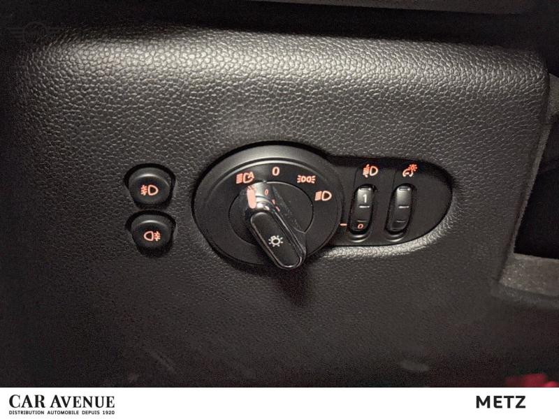 Occasion MINI Cabrio Cooper 136ch Edition Greenwich BVA7 Euro6d-T 2021 White Silver 23999 € à Metz