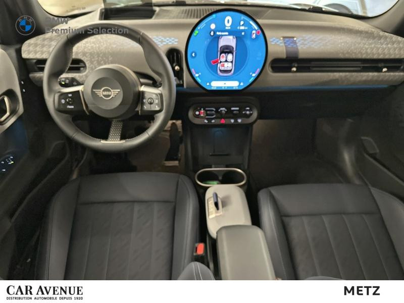 Occasion MINI Cooper 5 Portes C 156ch Favoured DKG7 2025 Argenté 33599 € à Metz