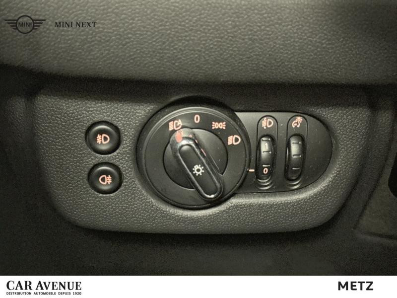 Used MINI Clubman Cooper D 150ch Kensington BVA 2019 White Silver € 19999 in Metz