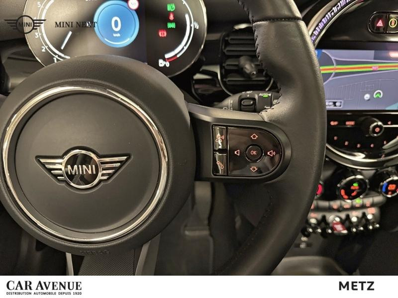 Occasion MINI Mini One 102ch Edition Camden 2022 British Racing Green 23499 € à Metz