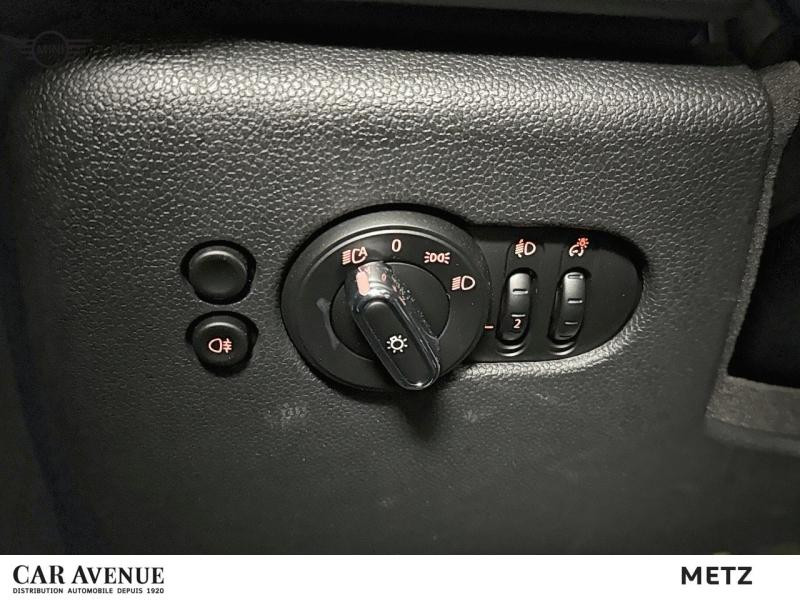 Occasion MINI Mini One 102ch Edition Camden 2022 British Racing Green 23499 € à Metz