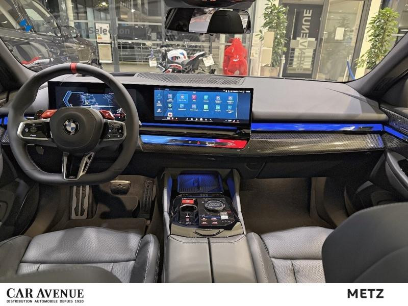 Occasion BMW M5 Touring 4.4 V8 PHEV 727ch 2025 BMW Ind Storm Bay mét/Toit+rétros noirs 174890 € à Metz