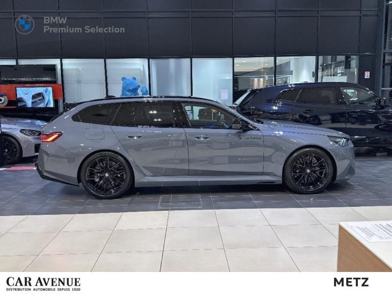Occasion BMW M5 Touring 4.4 V8 PHEV 727ch 2025 BMW Ind Storm Bay mét/Toit+rétros noirs 174890 € à Metz