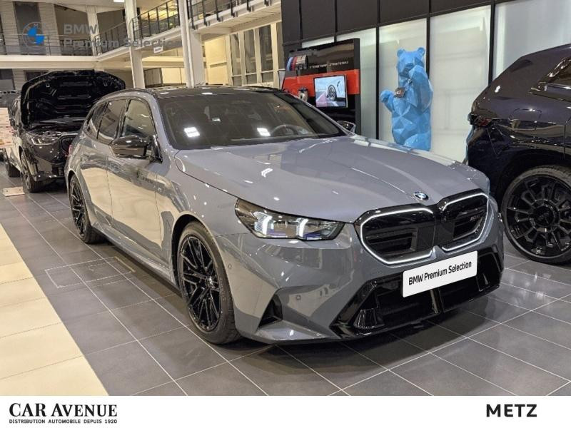 Occasion BMW M5 Touring 4.4 V8 PHEV 727ch 2025 BMW Ind Storm Bay mét/Toit+rétros noirs 174890 € à Metz